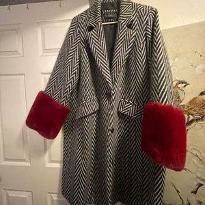 Eloquii Houndstooth Coat